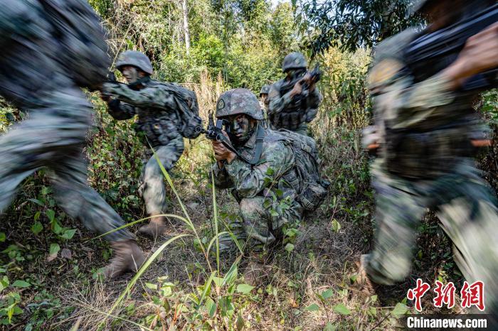 关于火箭外线狙击手再次砍下+高分的信息