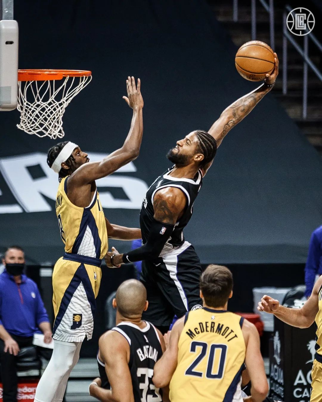 关于快船擒雷霆，乔治砍下30分的信息