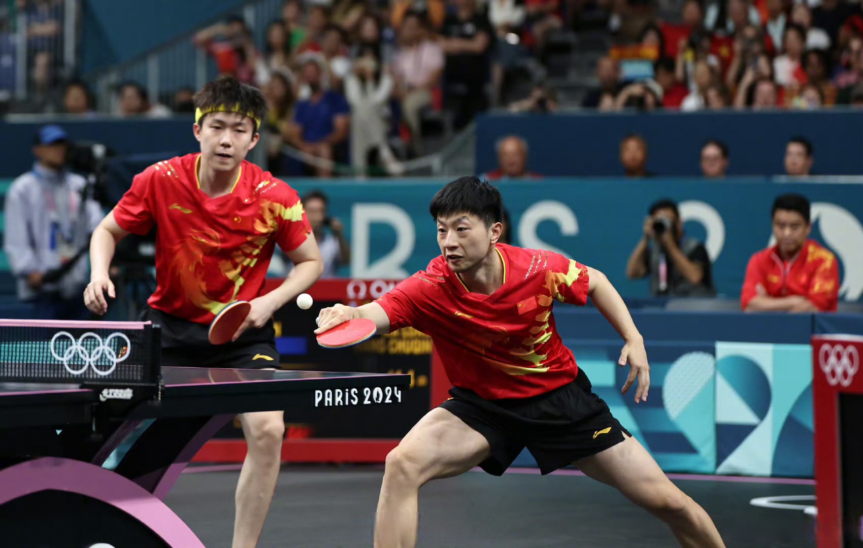 包含日本乒乓球队完胜中国乒乓球队，马龙完成帽子戏法的词条