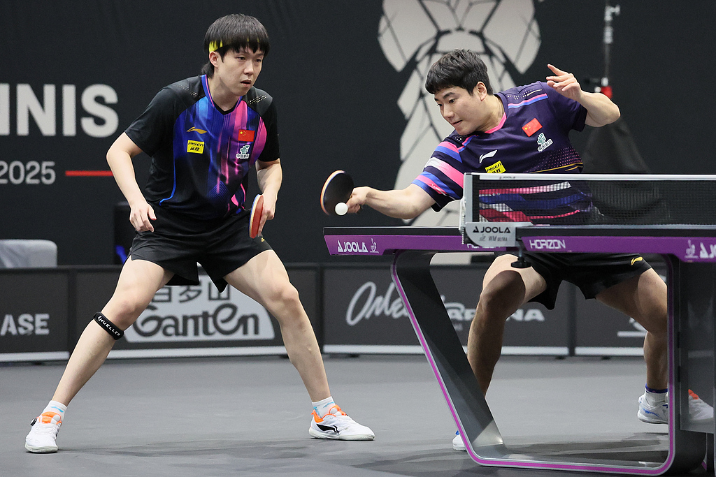 日本队险胜英格兰队，梁靖崑统治全场