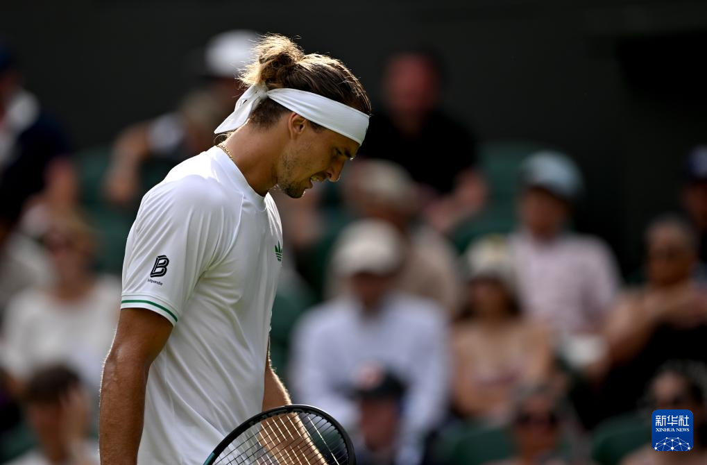 开云下载-温网鏖战美网，兹维列夫点燃赛场