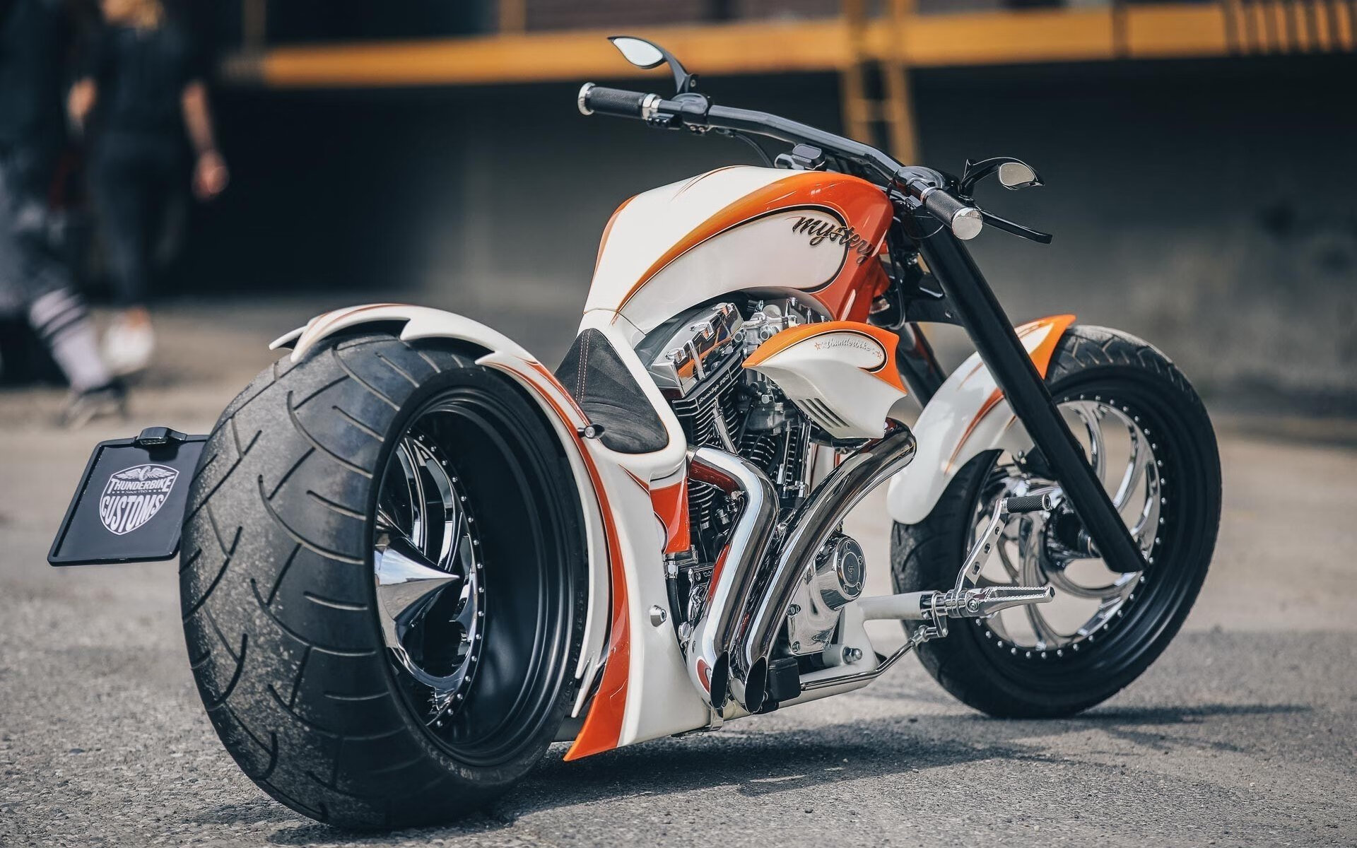 当麦迪逊花园的呐喊穿过大西洋，从尼克斯到诺坎普，领袖基因如何接管比赛