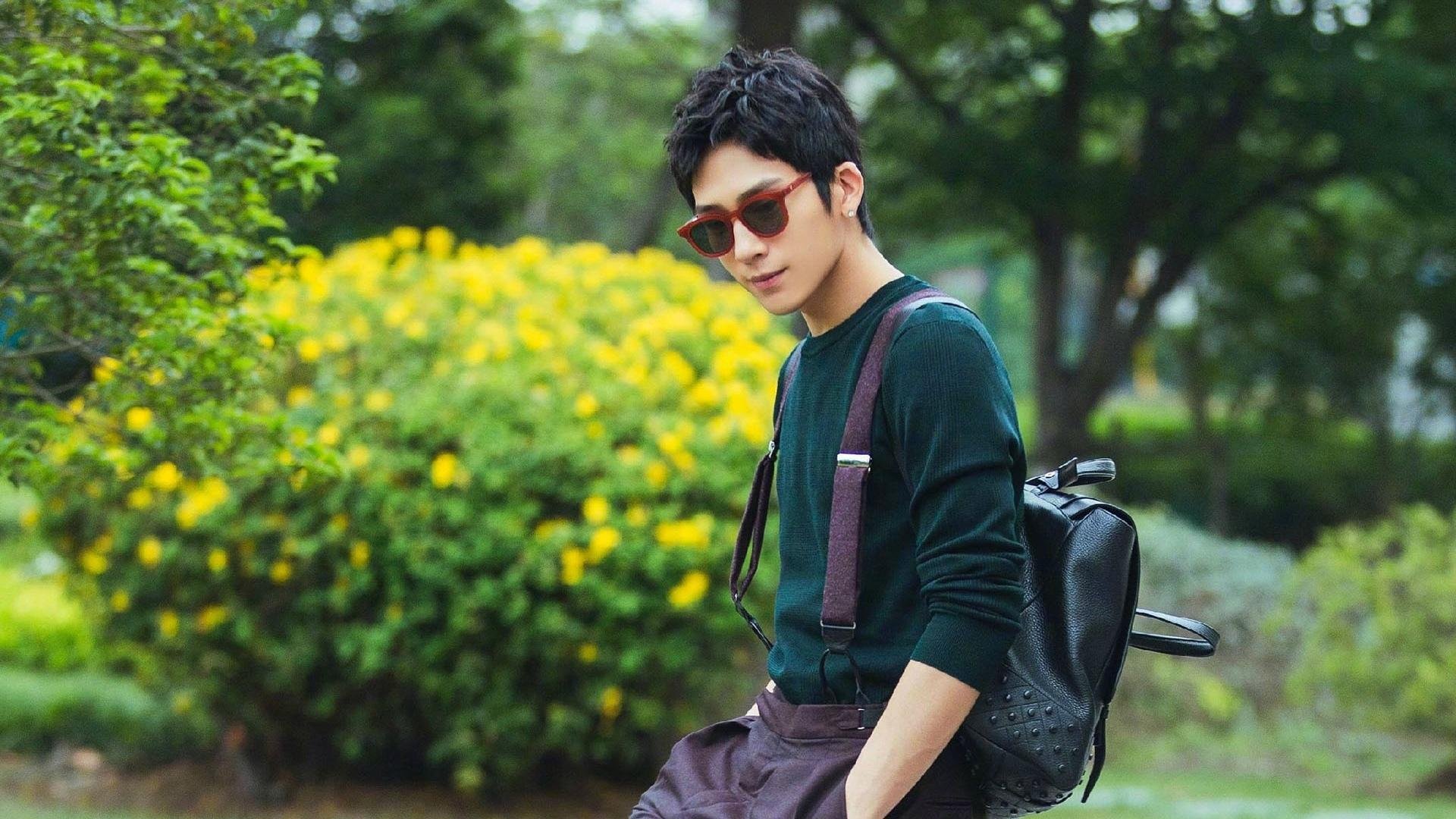 雷霆万钧！黄蜂冲垮绿军，保罗魔术师接管世界排名生死战