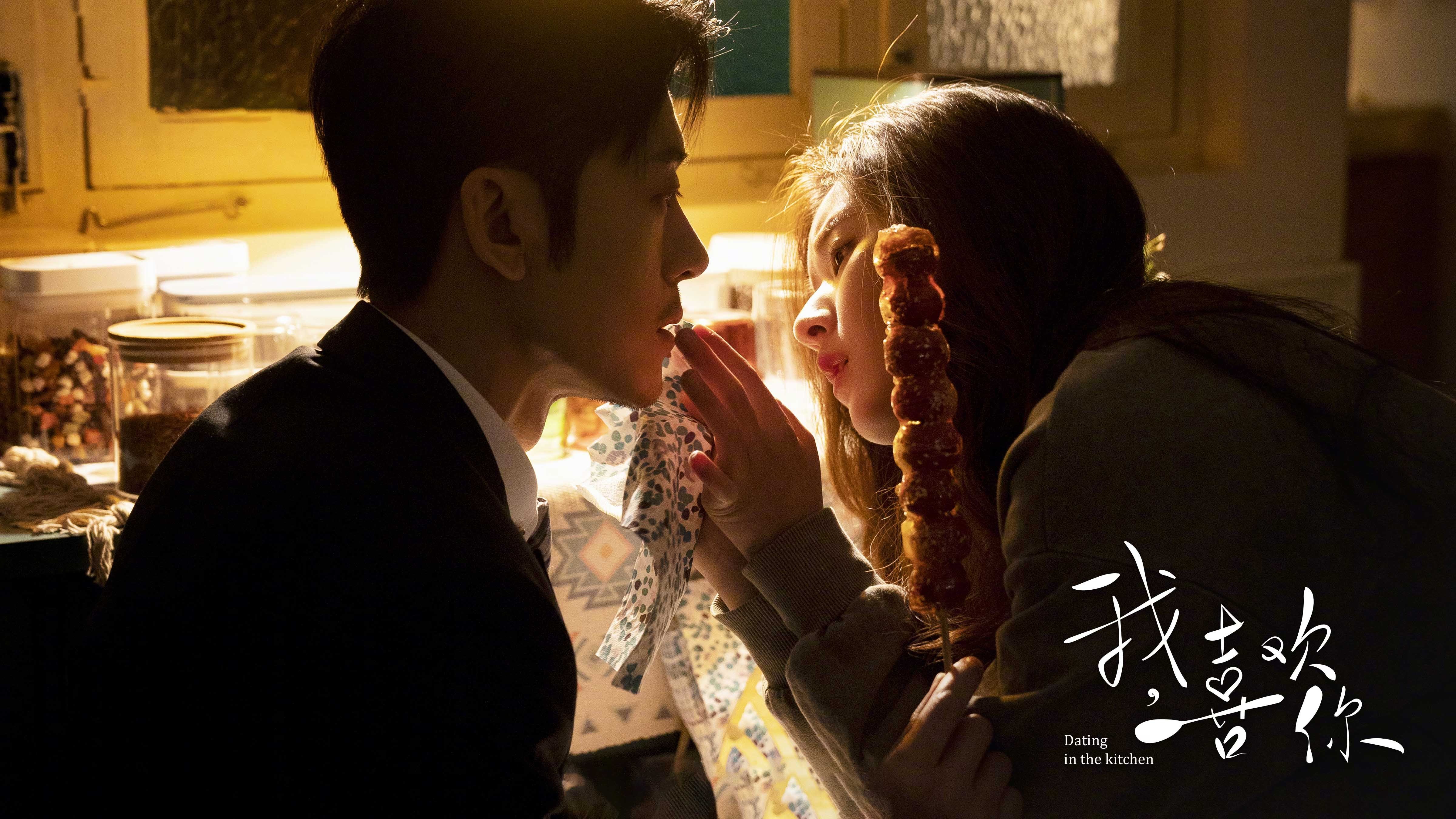 门神壁垒与红色洪流，当库尔图瓦独自扛起莱比锡的比利时风暴