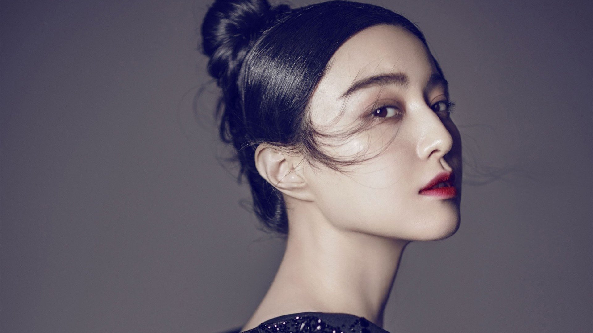 勇士掀翻深圳队，利拉德擎天一击定乾坤