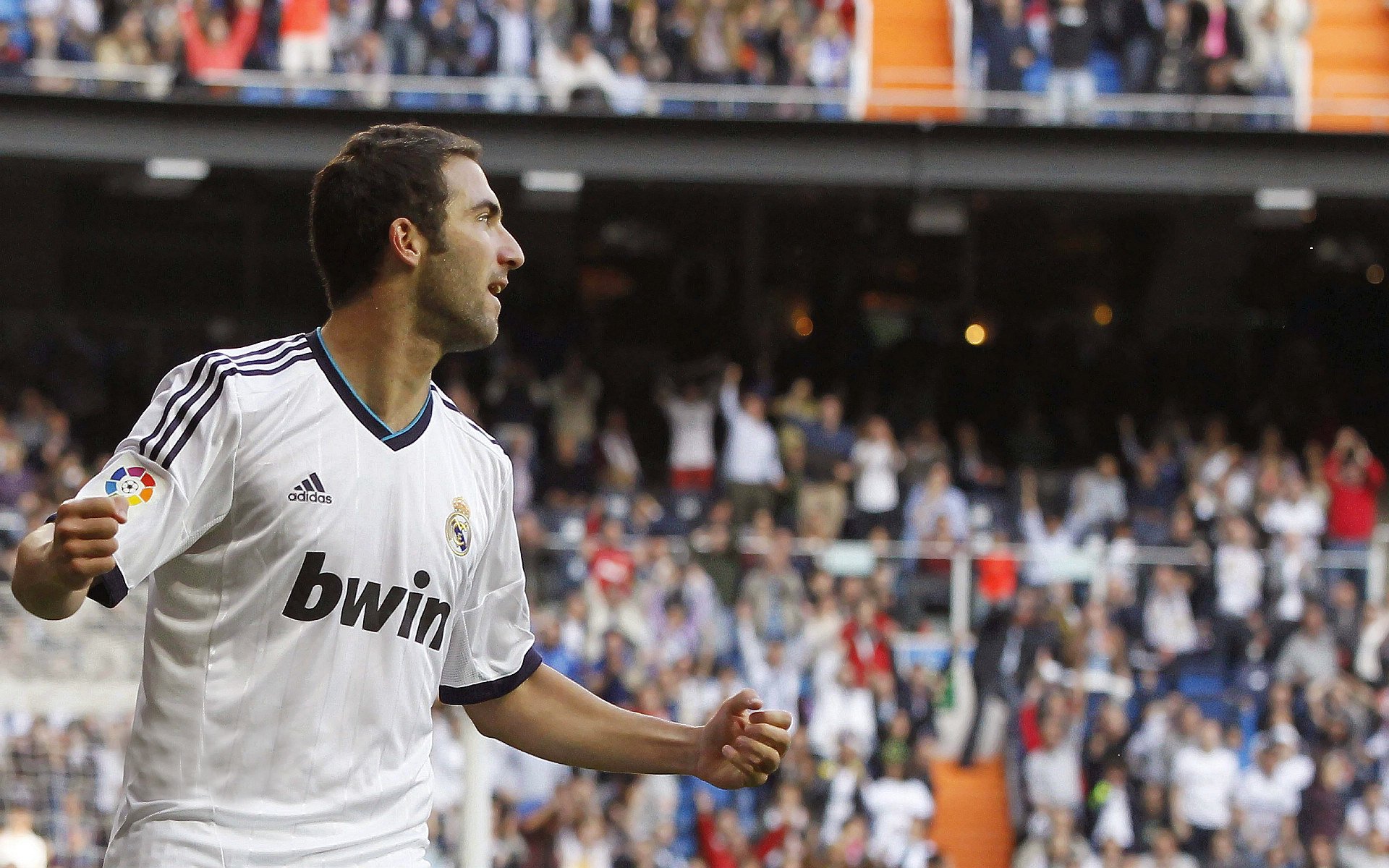 当高原孤狼搅动东海岸，约基奇如何成为公牛血拼篮网的关键先生