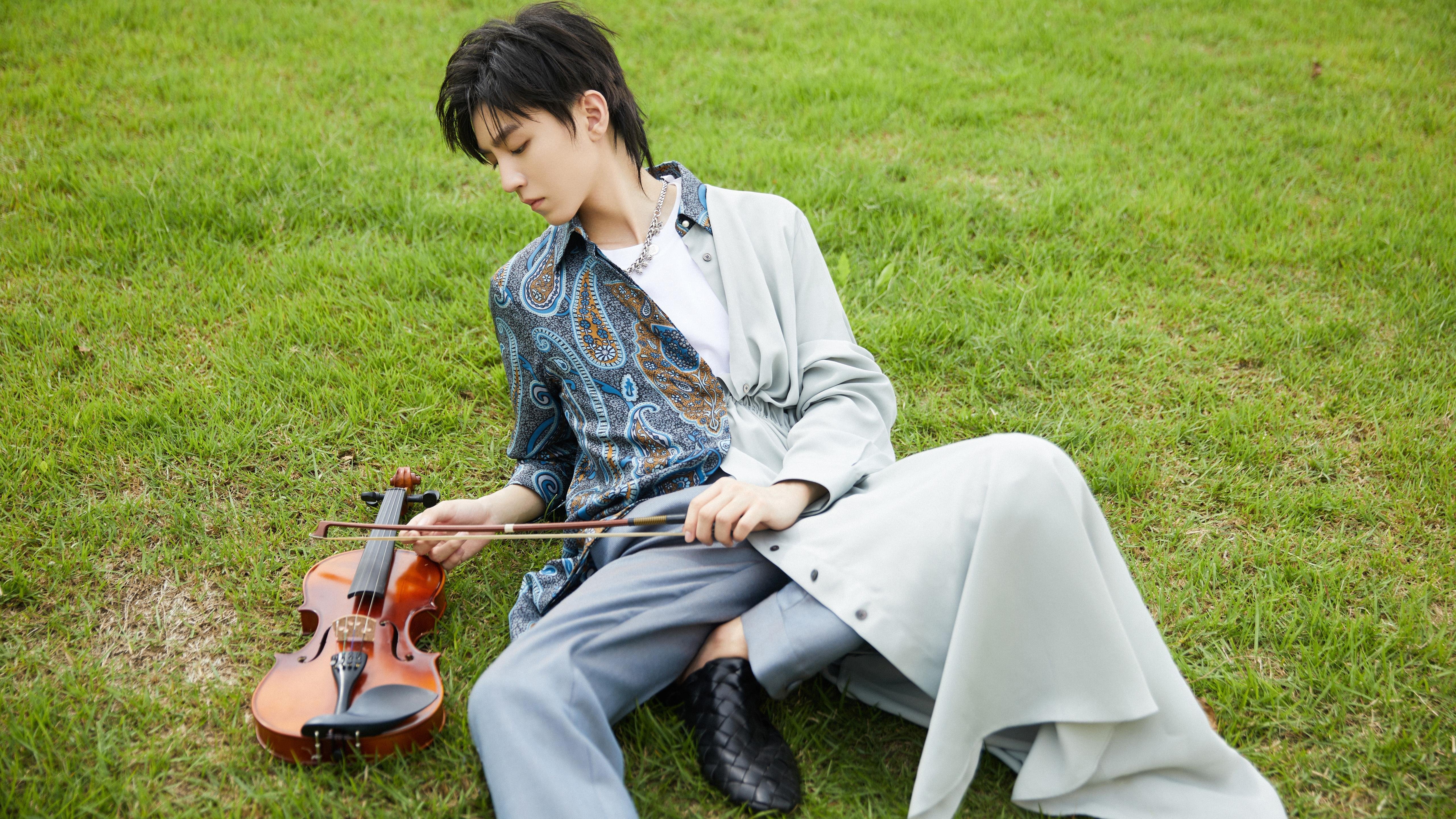 巨星独舞与体系洪流,东契奇与掘金展现的篮球哲学双极