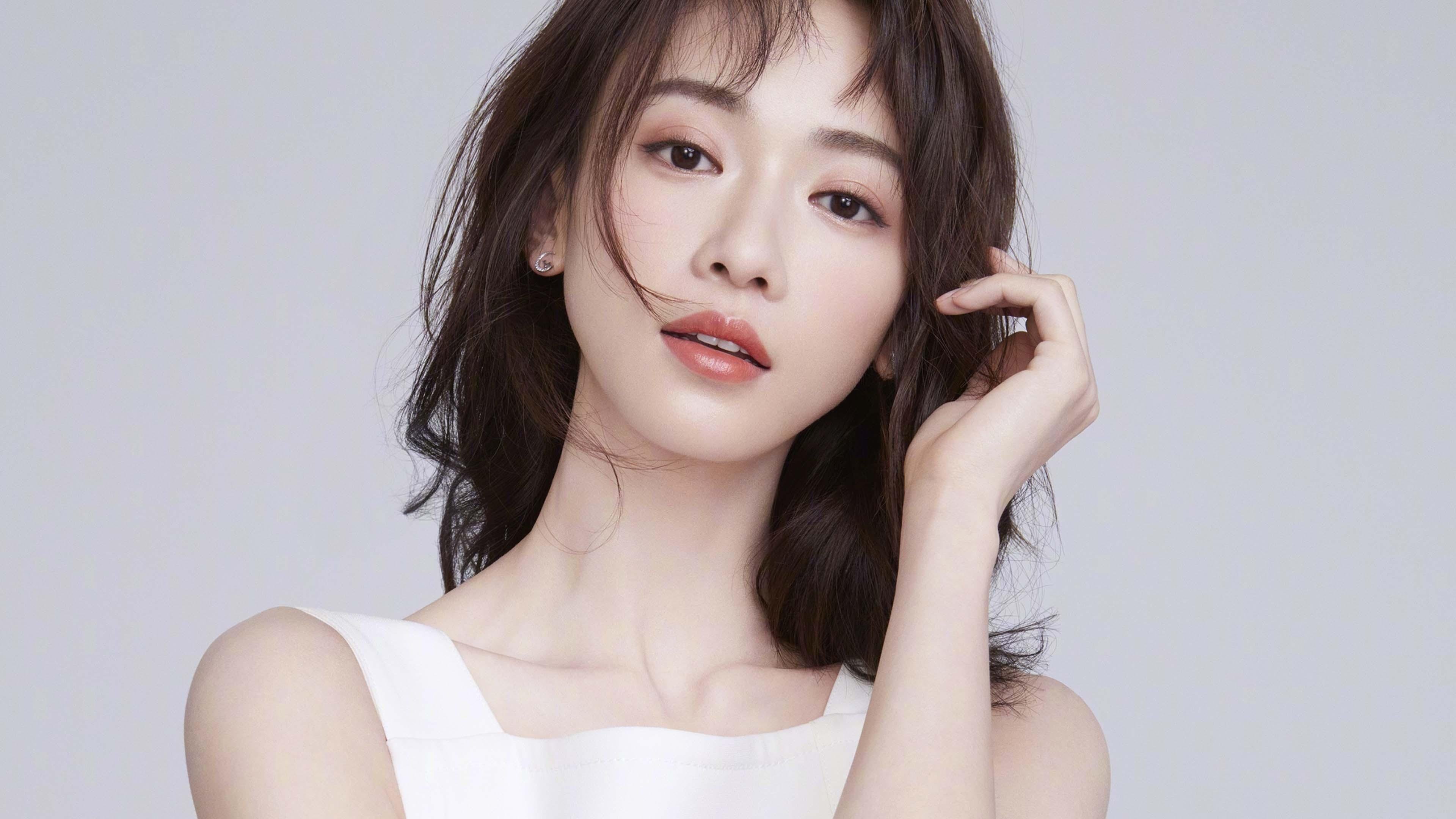 当盾牌变为利剑,若日尼奥的魔法之夜与战术棋盘上的革命